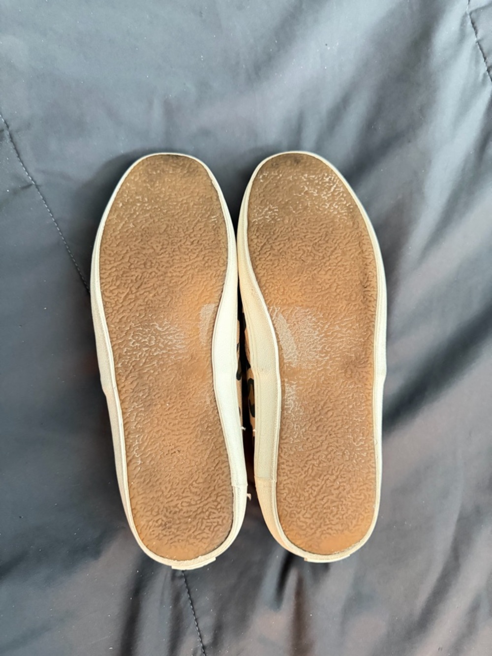 Leopard Print Slip-On Sneakers for Women - Tan/Black. SZ 8 - Picture 4 of 4